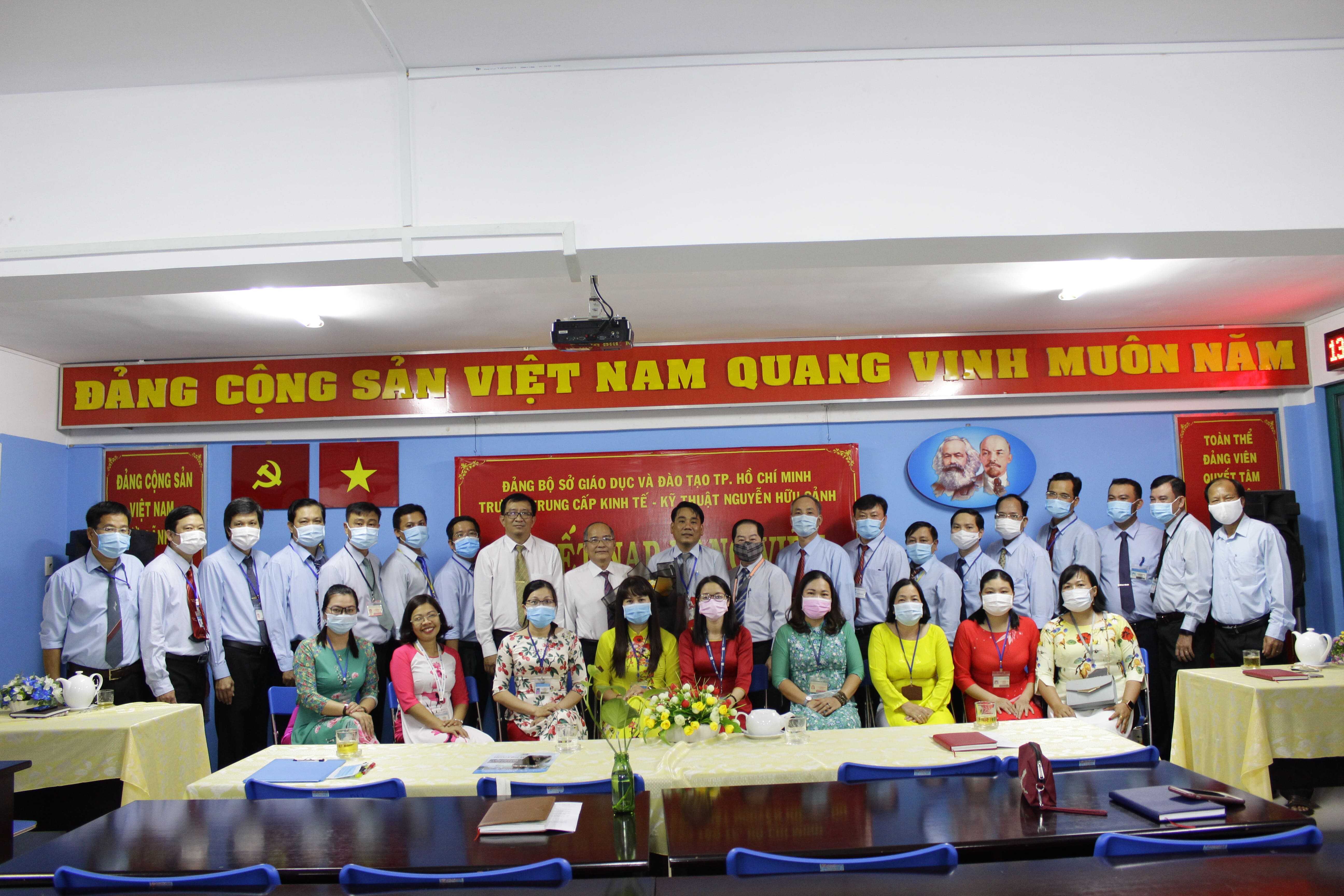 Lễ kết nạp Đảng đồng chí Nguyễn Kha Ly