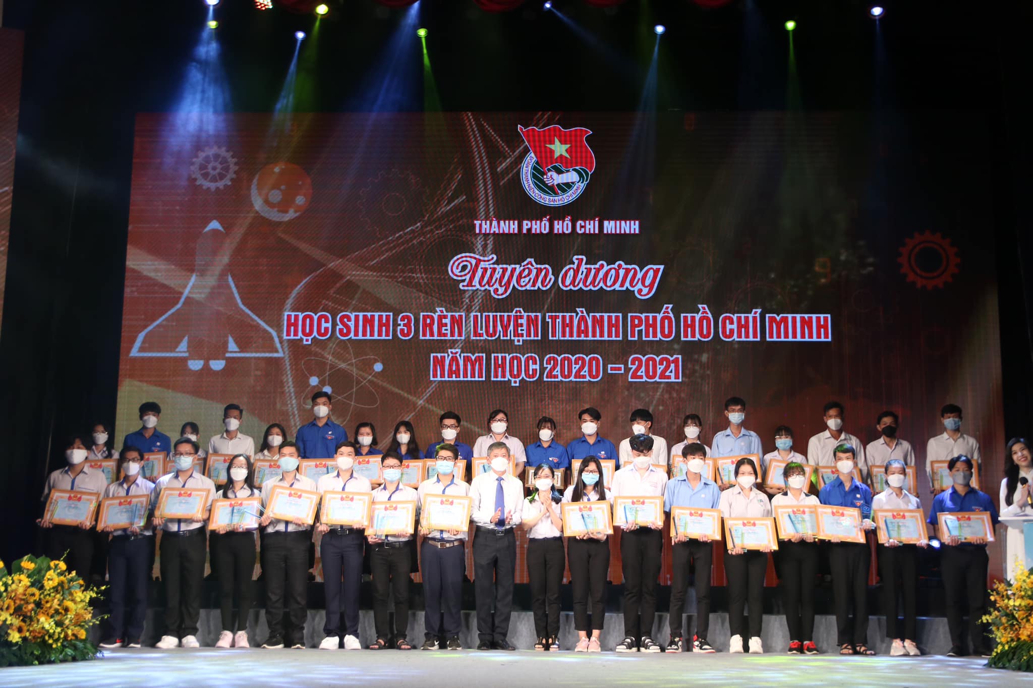 Tuyên dương danh Hiệu "Học sinh 3 rèn luyện Thành phố Hồ Chí Minh" năm 2021