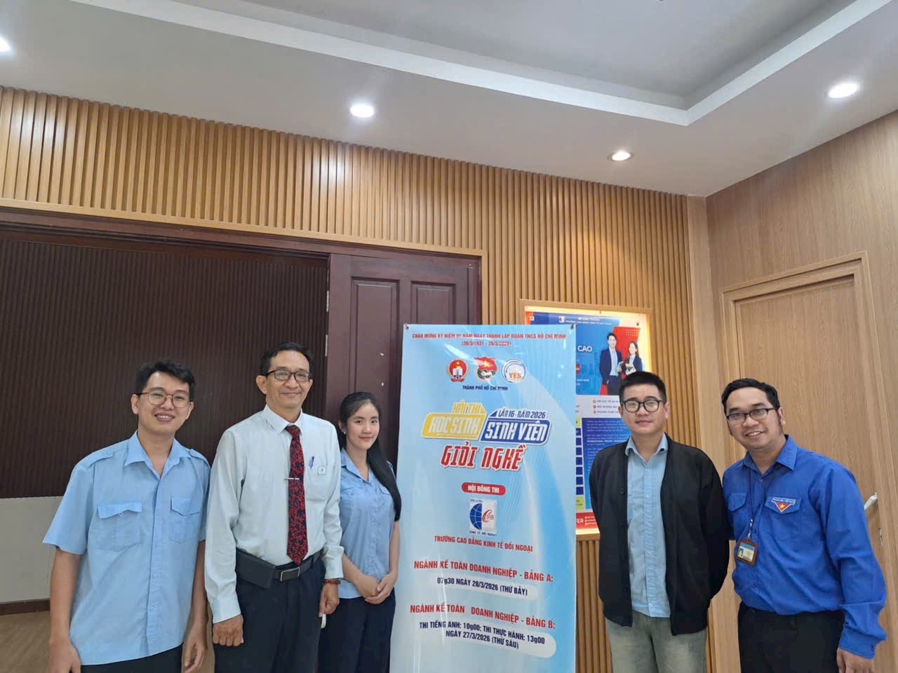 học sinh thi giỏi nghề 